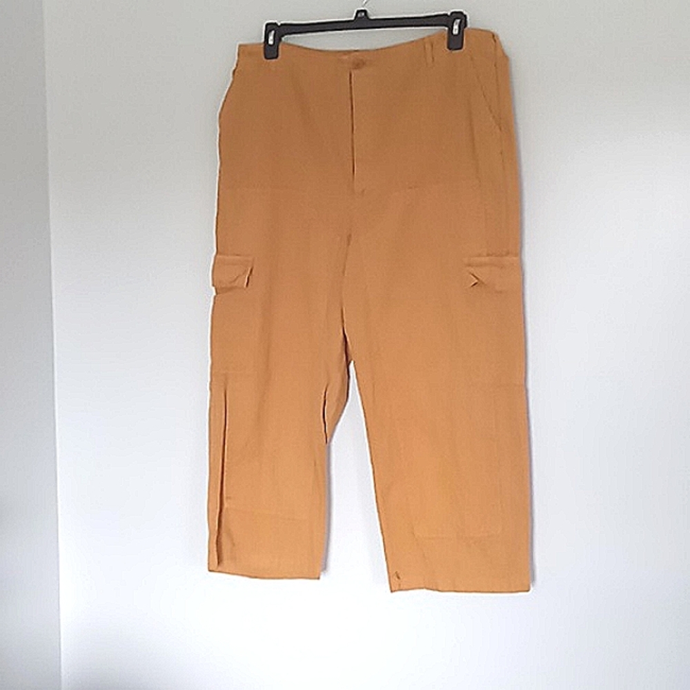 Universal Thread Wide Leg Cargo Pants in Mustard